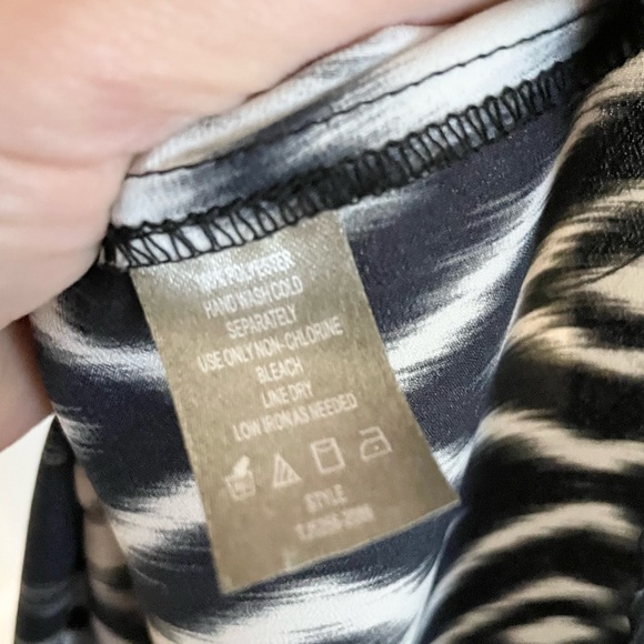 Charlie Jade Blouse - Picture 4 of 4